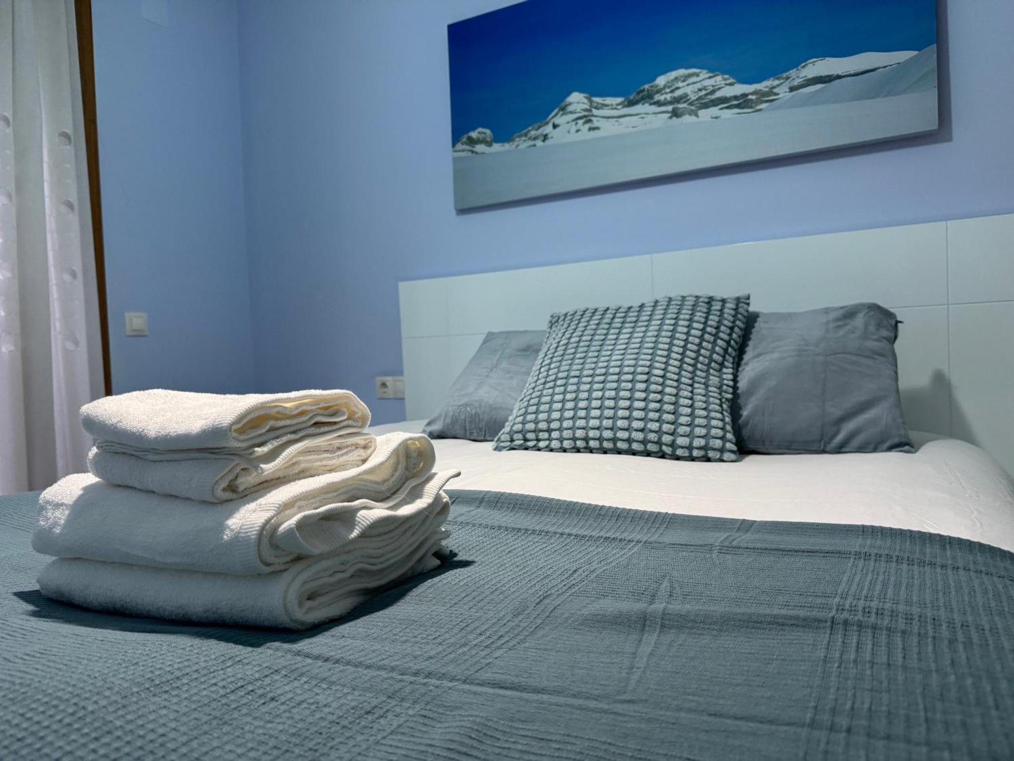 Apartamento La Boira Broto Eksteriør billede